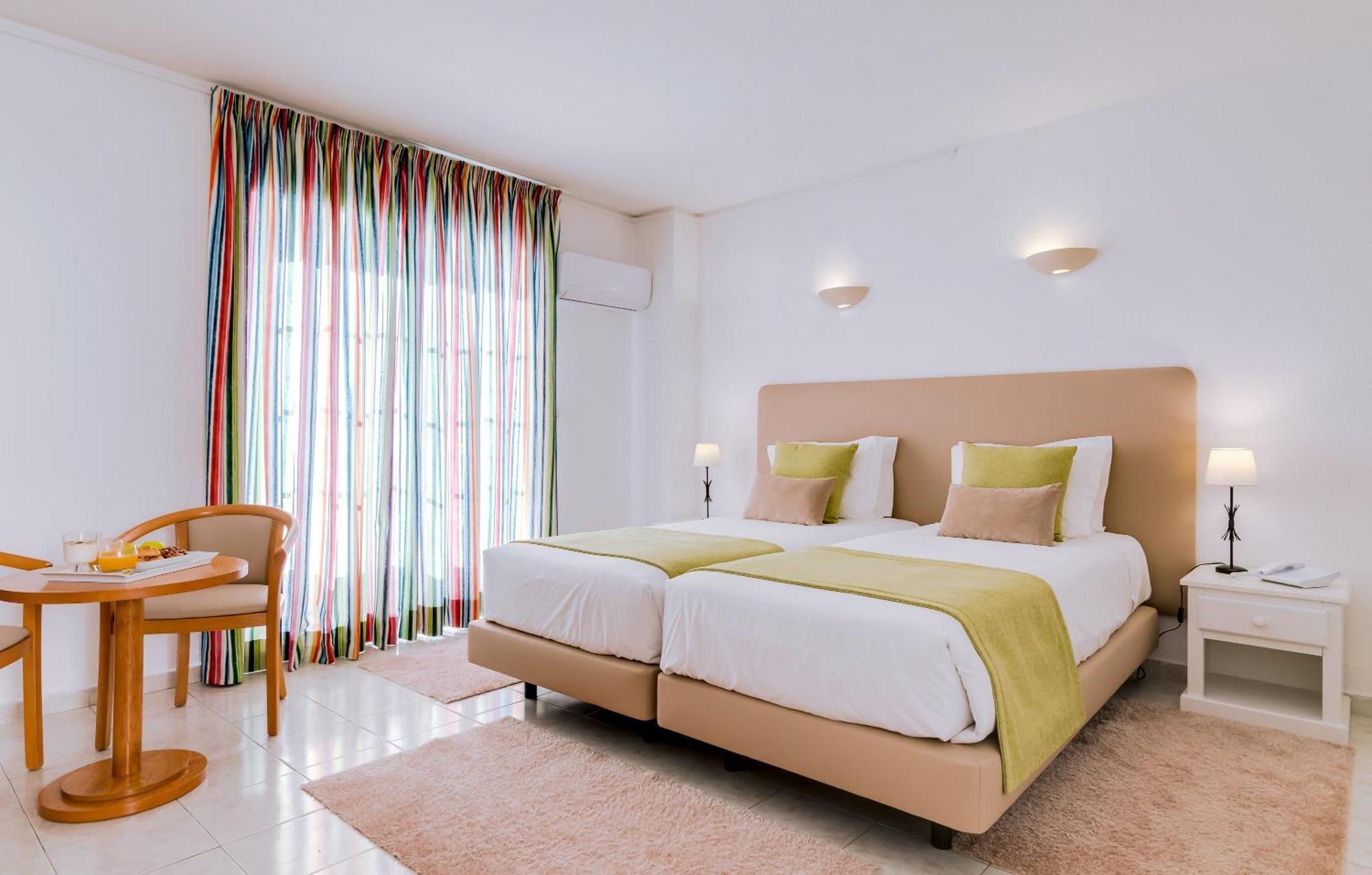 Monica Isabel Beach Club Albufeira Habitación foto